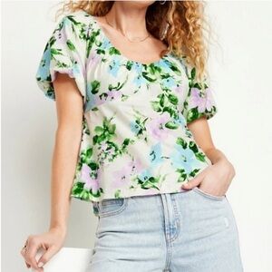 Old Navy Floral Puff Sleeve Blouse with anemic Back size M